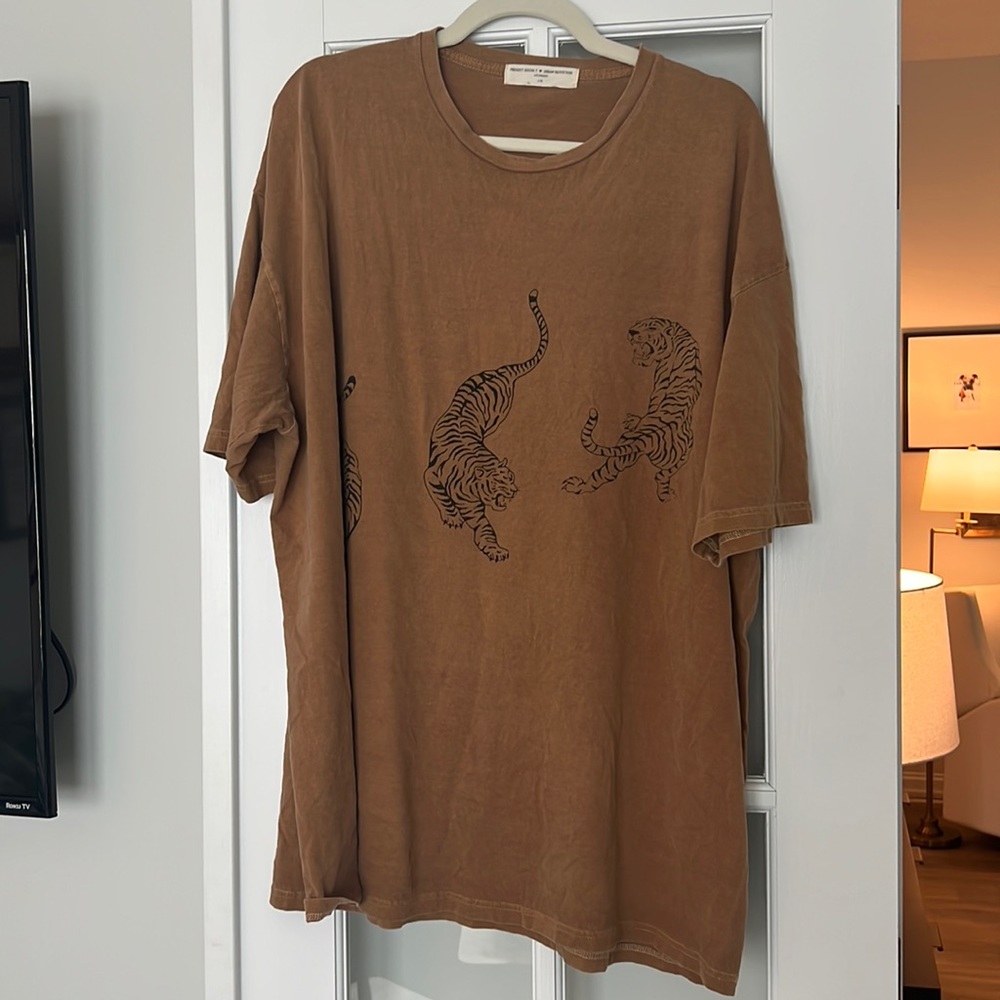 Project Social Graphic Tee